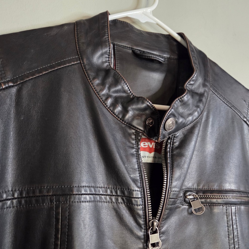 Levis Faux Leather Racer Jacket Mens Brown Moto Bomber Faux Leather Plaid Lining - Picture 1 of 8